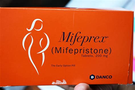Two federal judges issued opposing rulings on abortion pills. Here’s what’s going on.